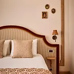 호텔 Maison Monceau 4*