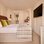 Maison Monceau 호텔 4*
