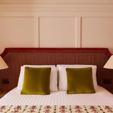 Maison Monceau Hotel