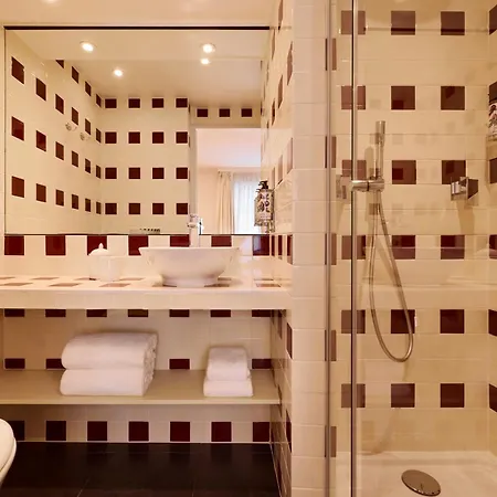 Maison Monceau Hotel