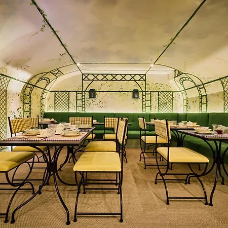 Maison Monceau Paris
