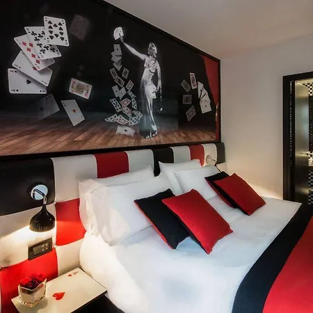 Splendor Elysees 3* Paris