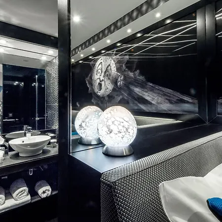 Splendor Elysees 3*