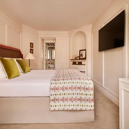 Maison Monceau מלון 4*