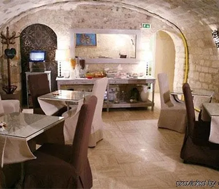 Maison Monceau