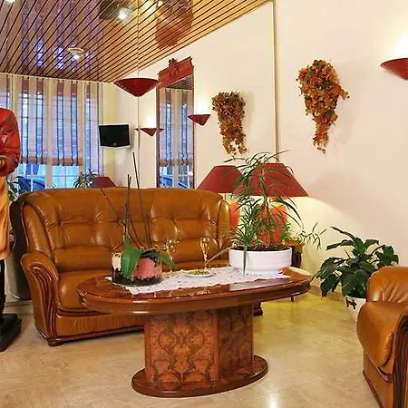 Szálloda Maison Monceau 4*