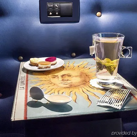 Hotel Splendor Elysees 3*