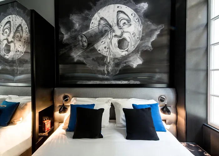 Maison Monceau 4*
