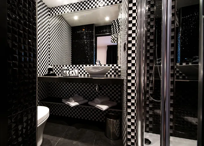 Maison Monceau 4*