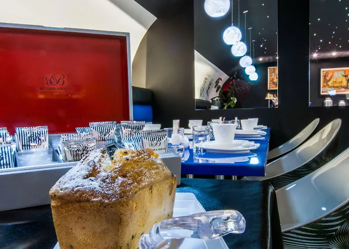 Maison Monceau 호텔 4*