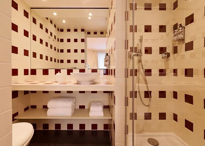 Maison Monceau Hotel