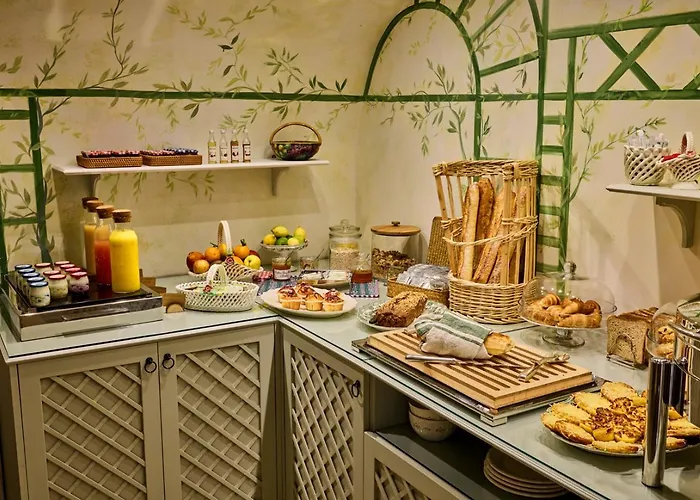 Maison Monceau 4*