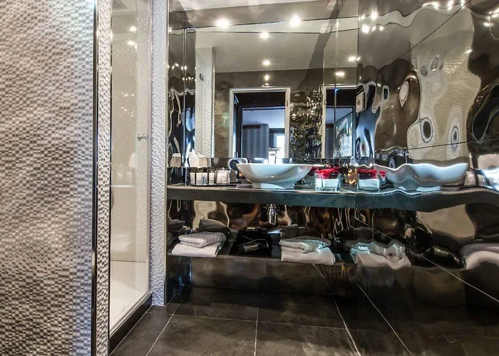 Splendor Elysées 4* París